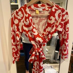 Diane VonFurstenberg Wrap Dress Coral/White Size 0
